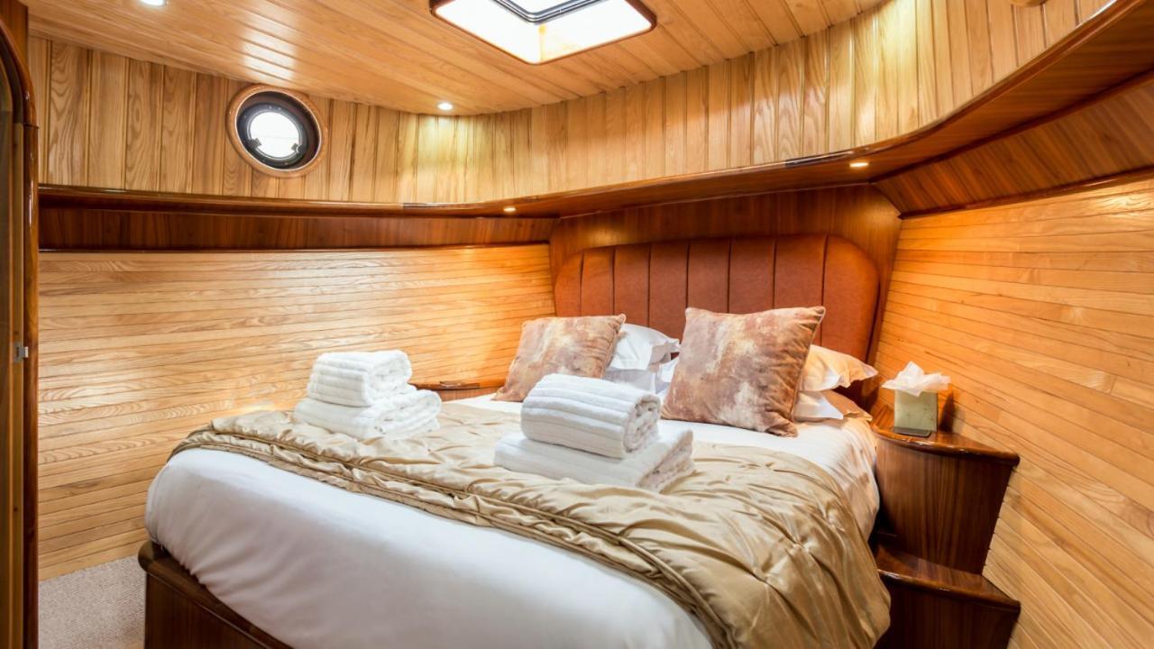 Dream Catcher Otel Poole Dış mekan fotoğraf